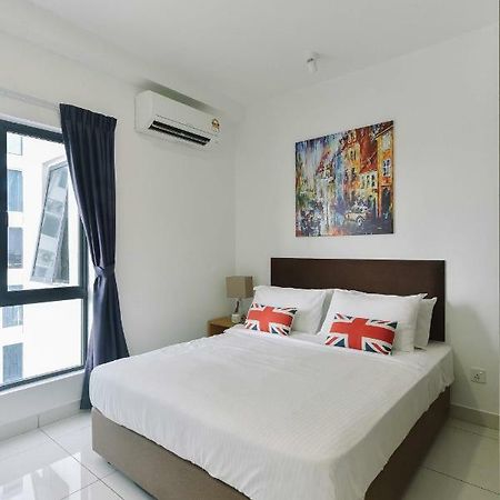 1 Tebrau Suites By Subhome Johor Bahru Exterior foto
