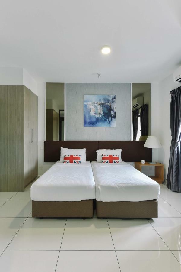 1 Tebrau Suites By Subhome Johor Bahru Exterior foto
